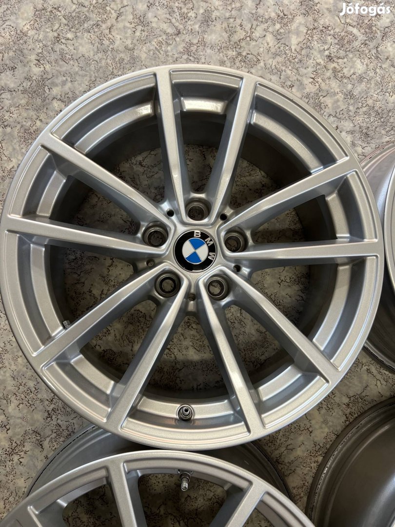 Bmw alufelni R17 5x112 osztókör