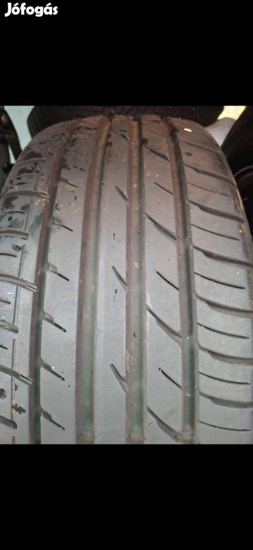 Bmw alufelni nyárigumival 225/60 R15