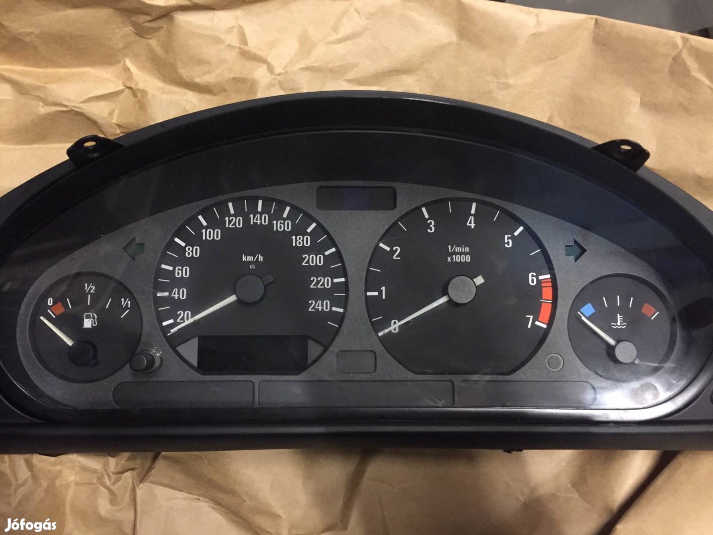 Bmw e36 compact óra 