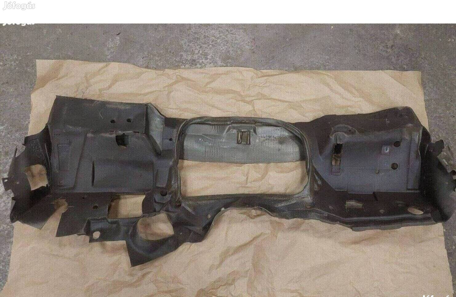 Bmw e36 műszerfal mögötti szigetelés