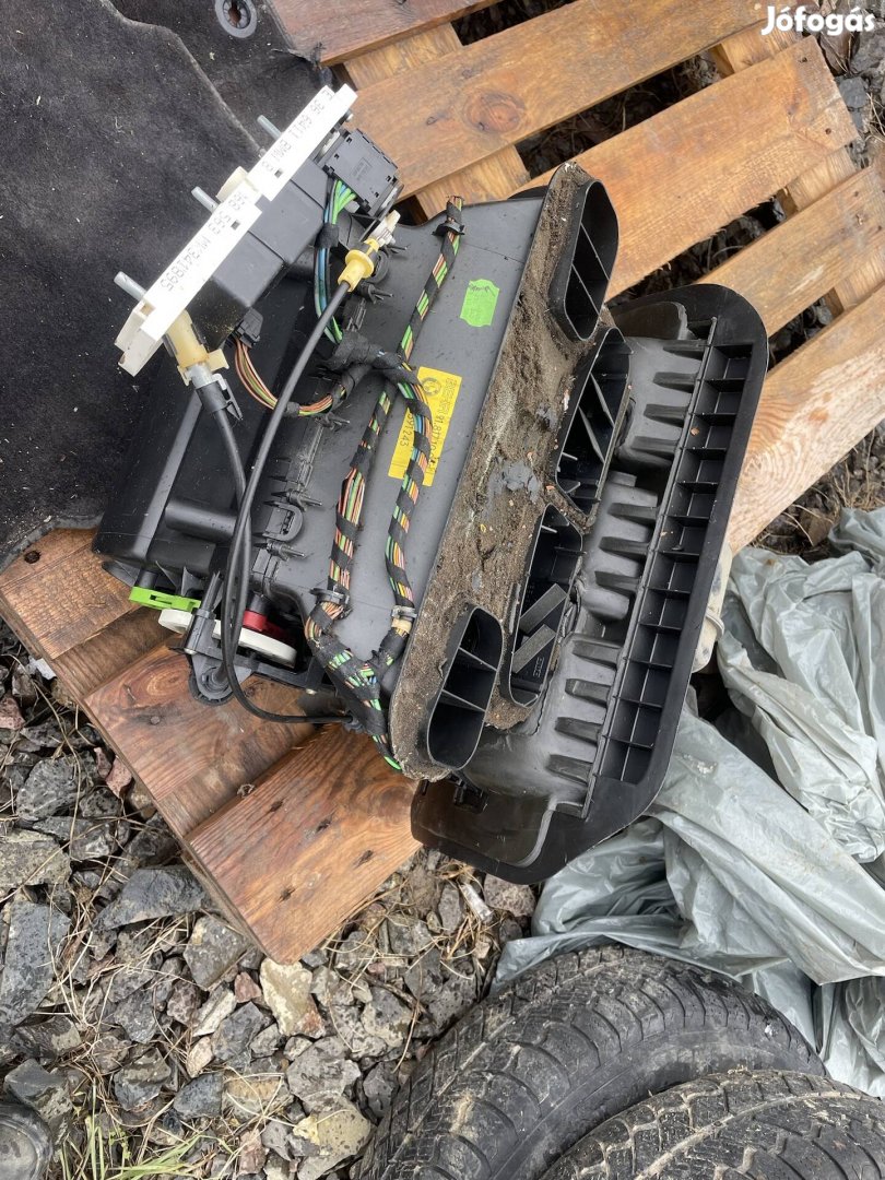 Bmw e36 nem klimás fütésbox fellelt