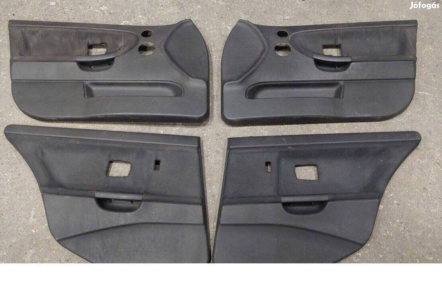 Bmw e36 touring ajtókárpit szett