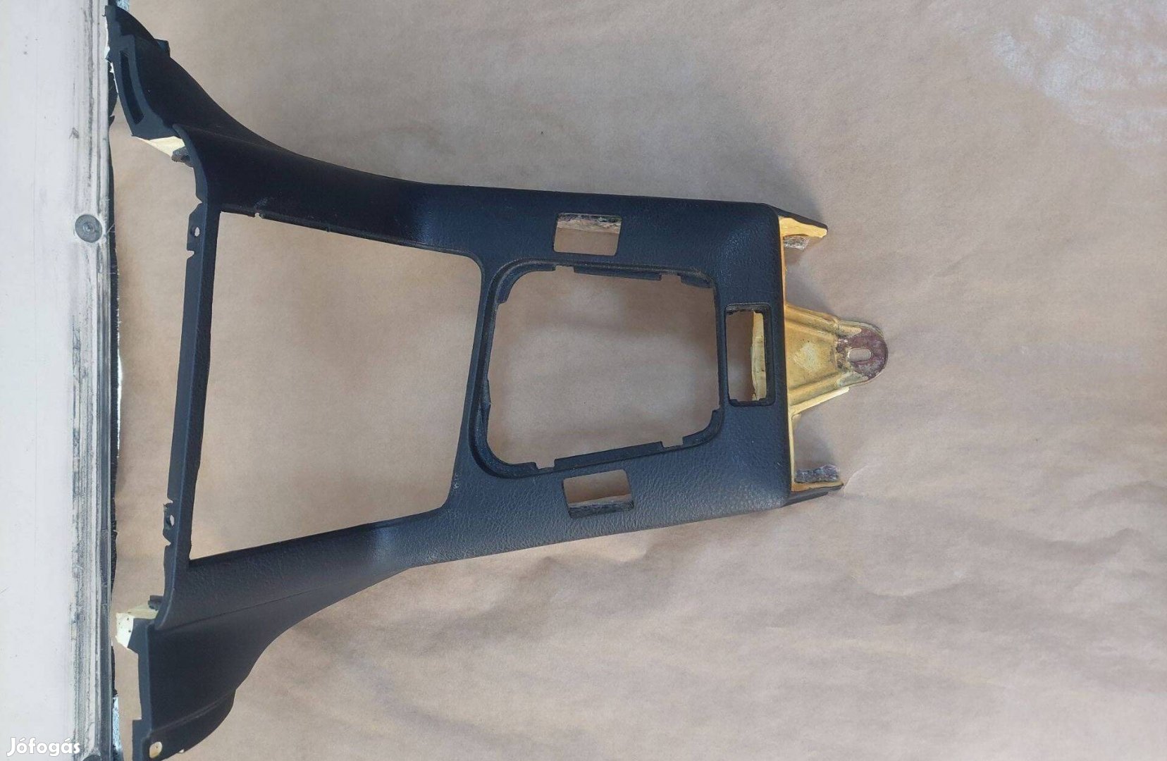 Bmw e36 váltó körüli középkonzol