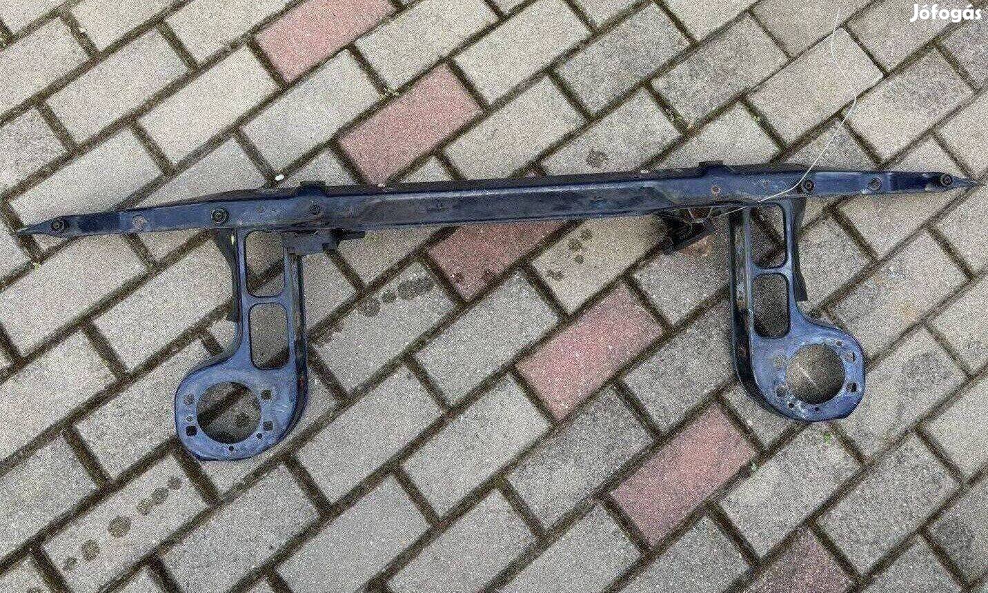 Bmw e36 zárhíd avusblau