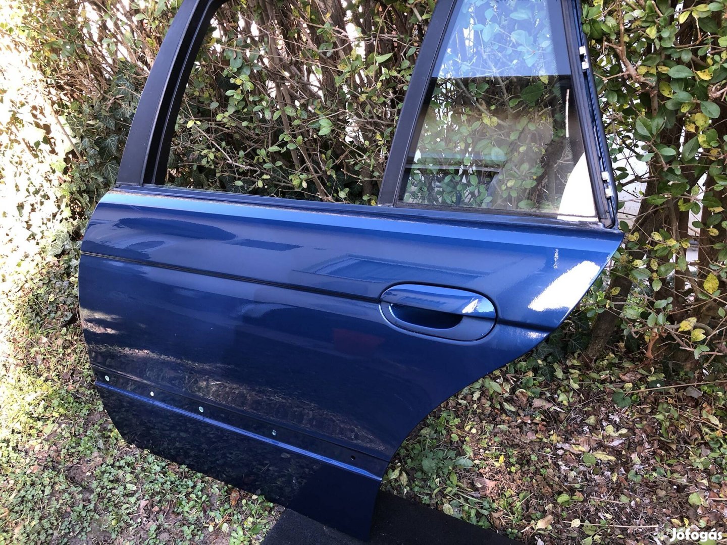 Bmw e39 ajtók topasblue 364