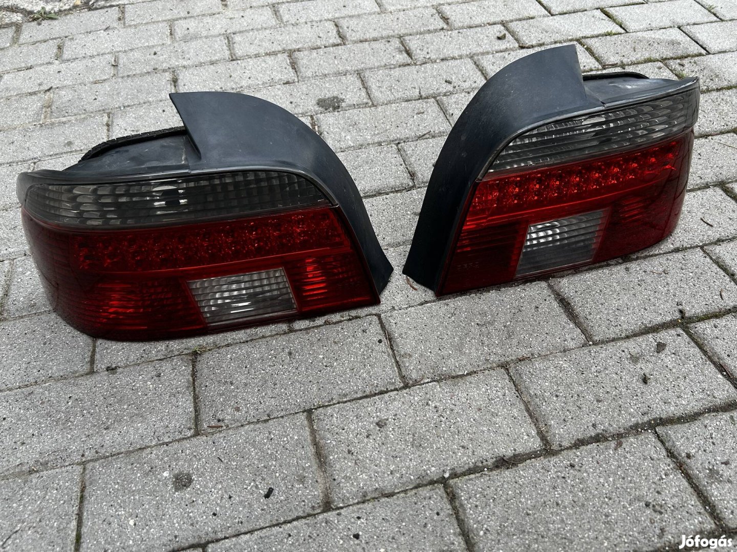 Bmw e39 facelift hátsó lámpák