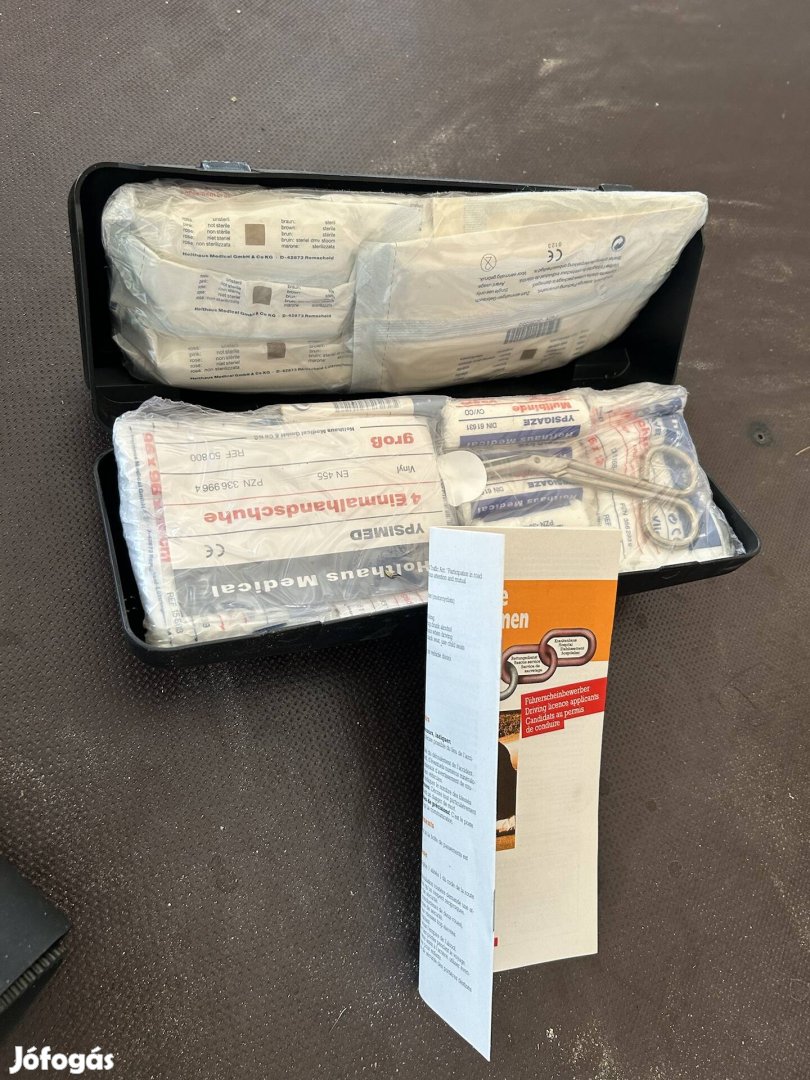 Bmw e39 gyári EÜ csomag elsősegély doboz
