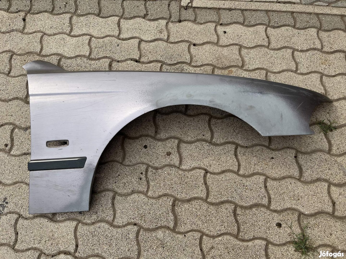 Bmw e39 gyári sárvédő