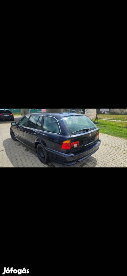 Bmw e39 hatso lökhárító 