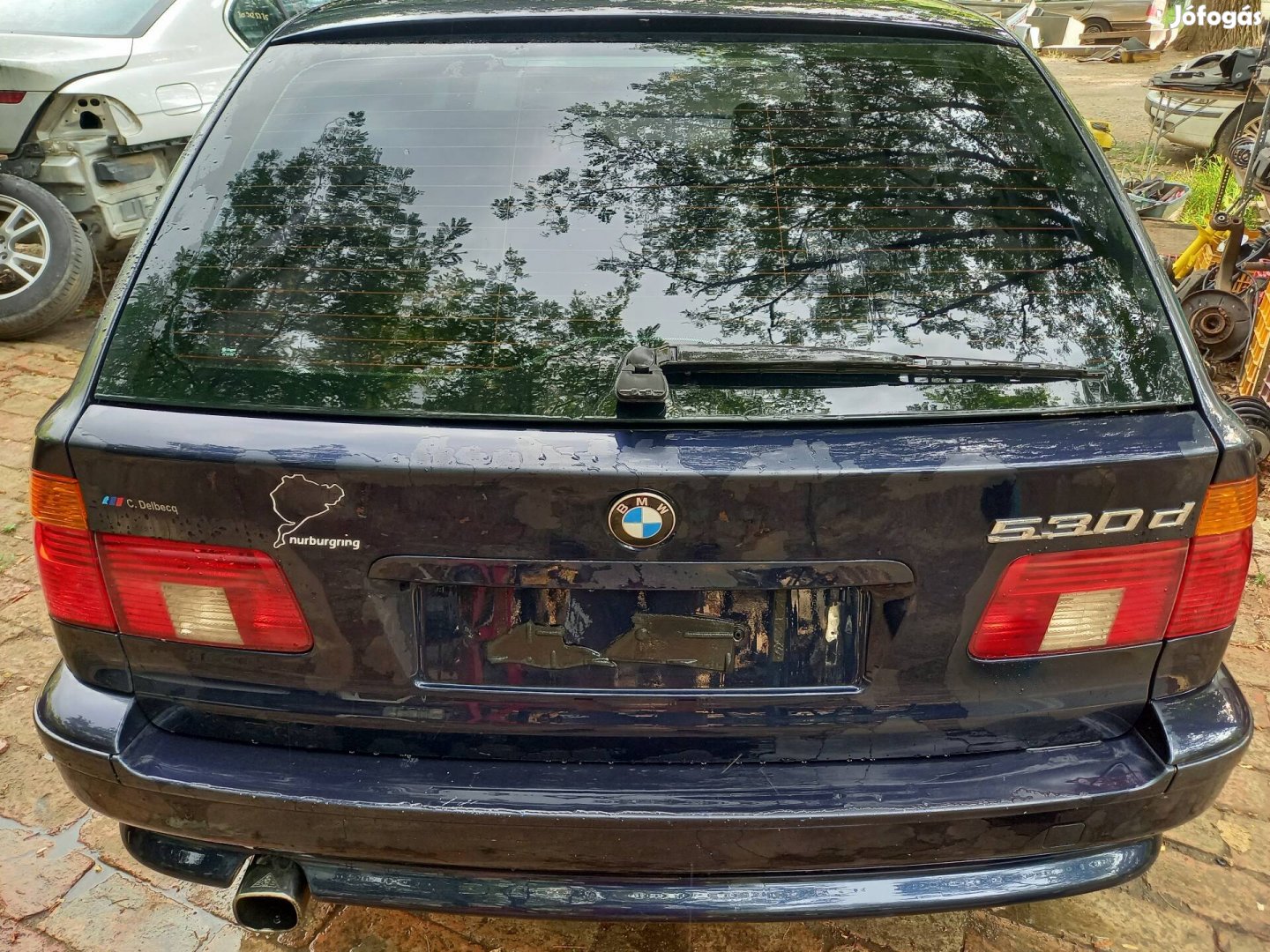 Bmw e39 kombi csomagtérajtó