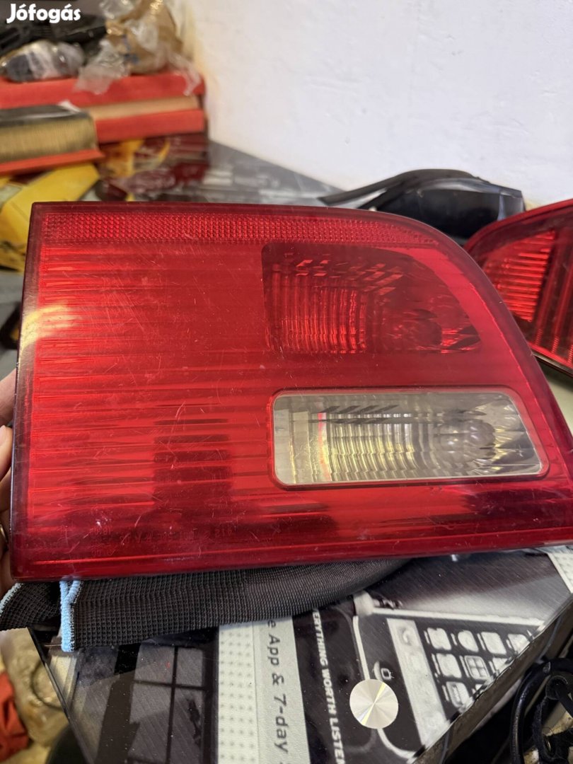Bmw e53 lci x5 jobb hátsó csomagtér lámpa