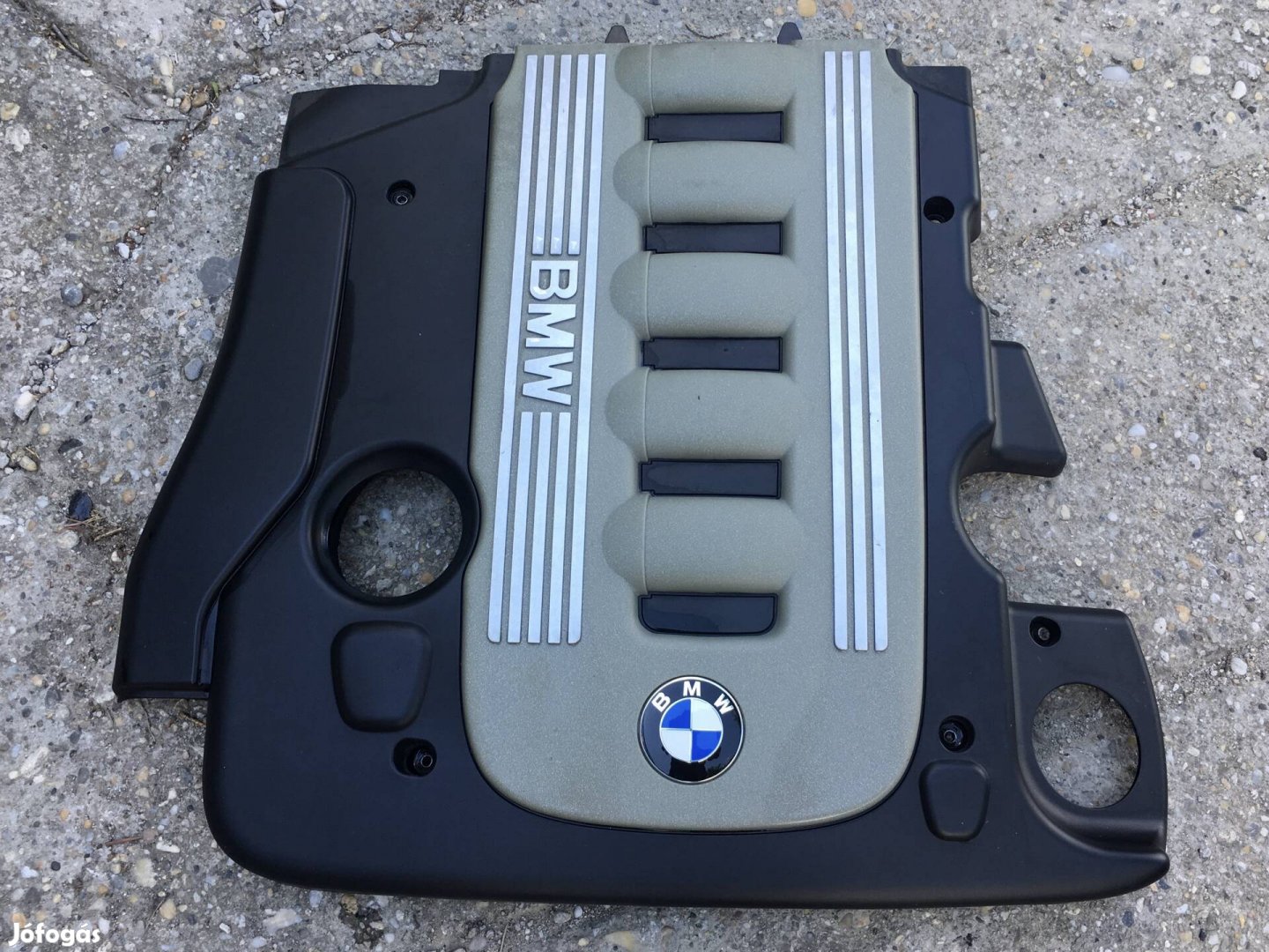 Bmw e60 e61 25d 39d motor burkolat