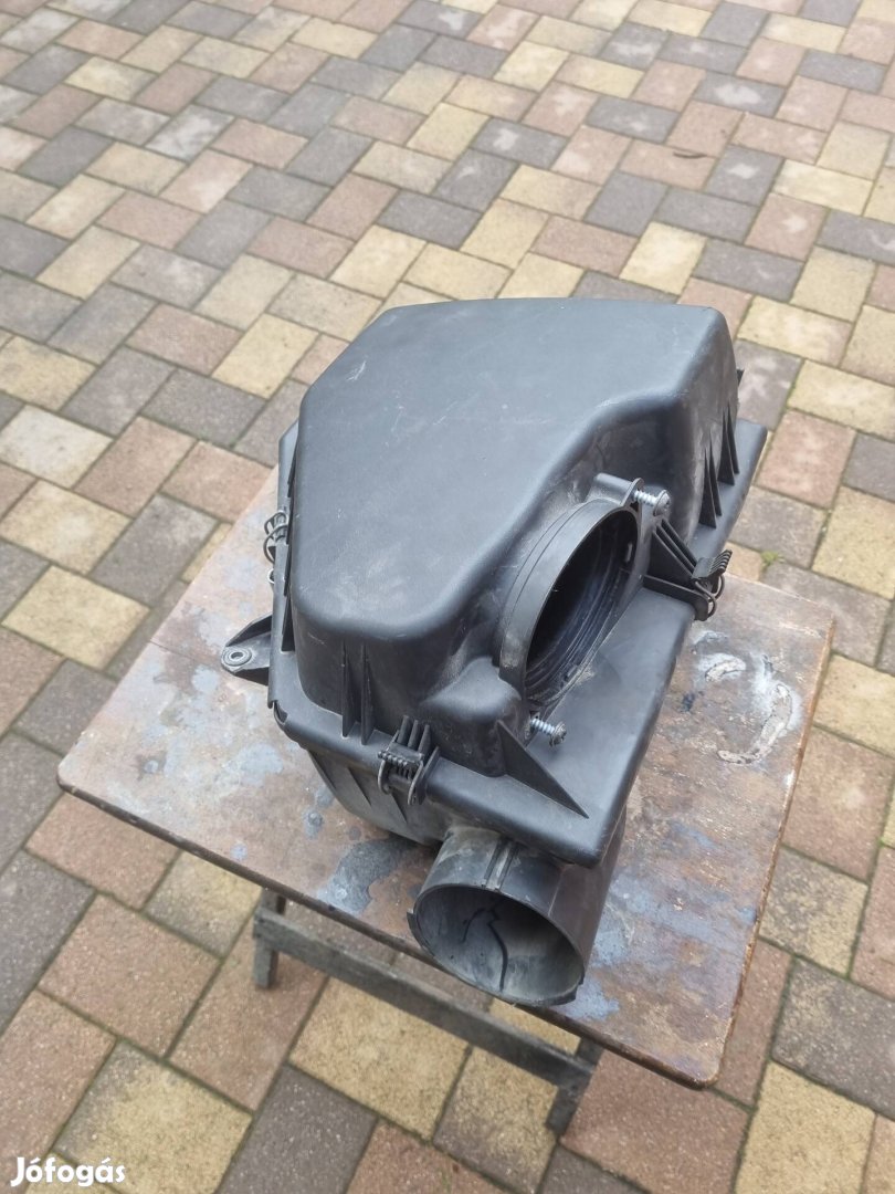 Bmw e60 e61 535 d légszűrőház