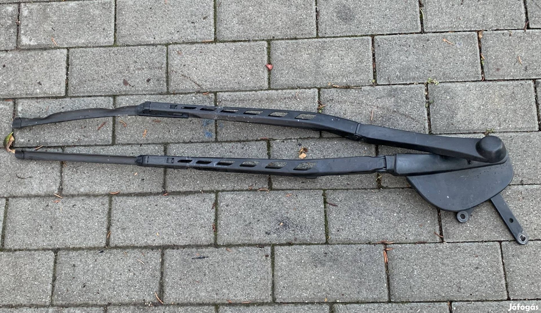 Bmw e60 e61 ablaktörlő karok