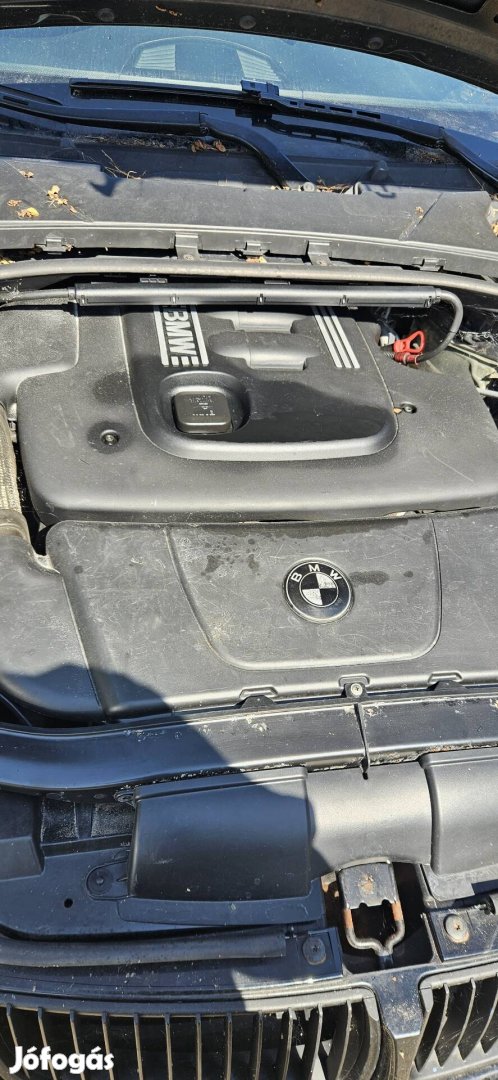 Bmw e90.e91 e87 320d 318d motor alkatreszek 