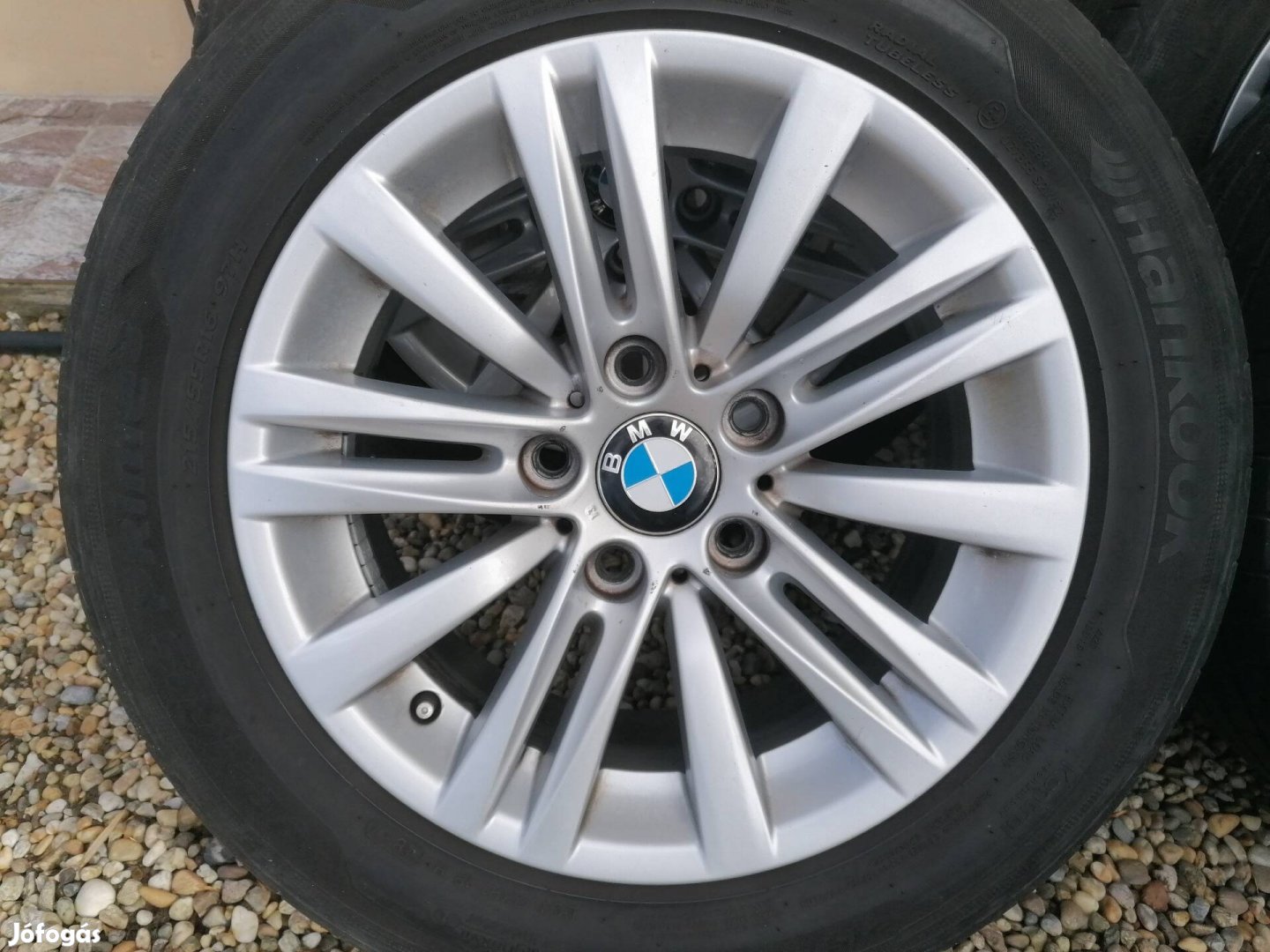 Bmw e90 gyári alufelni garnitúra 7x16" , 215/55 Hankook nyári gumival