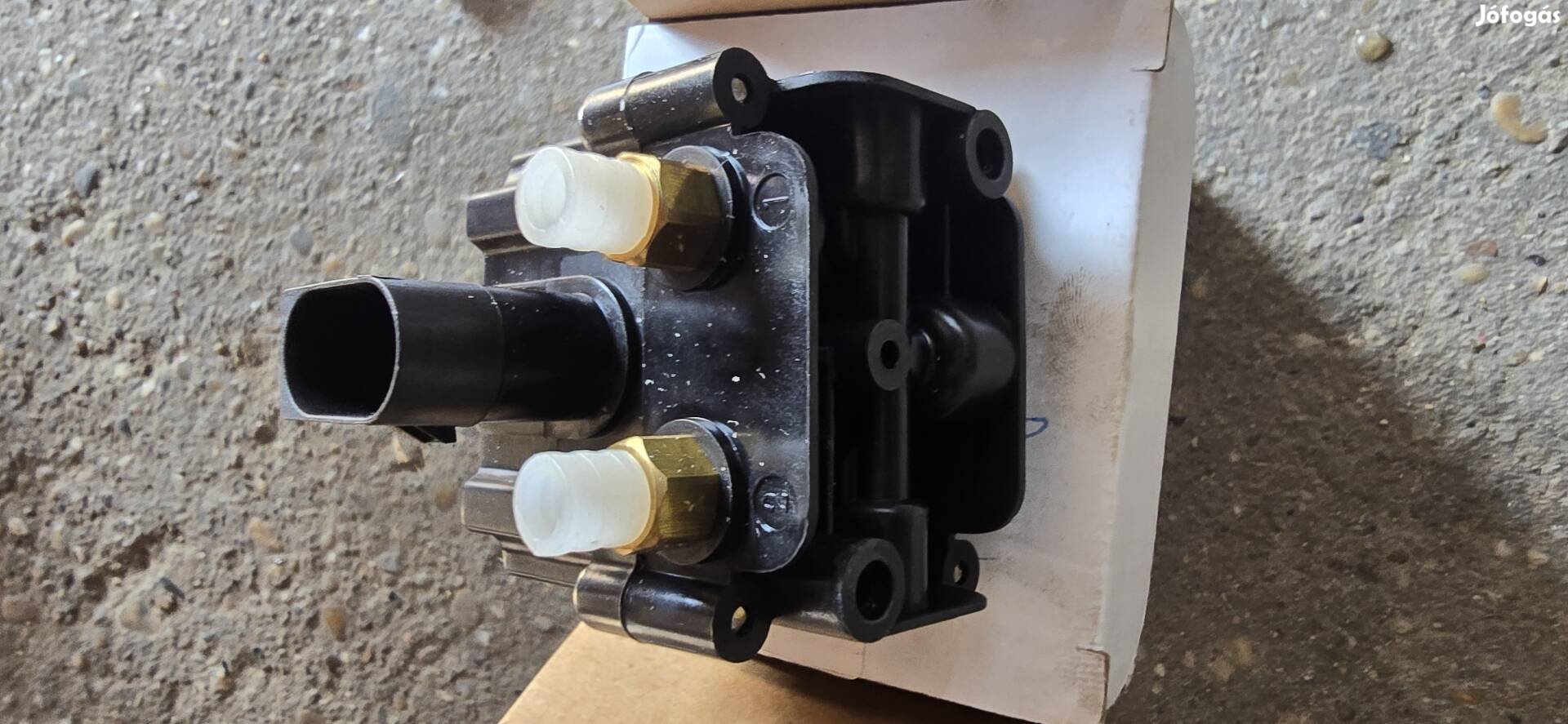 Bmw f01 f02 légrugó vákum szelep új