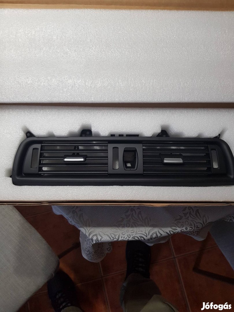 Bmw f10-11 fűtés közep szellőző