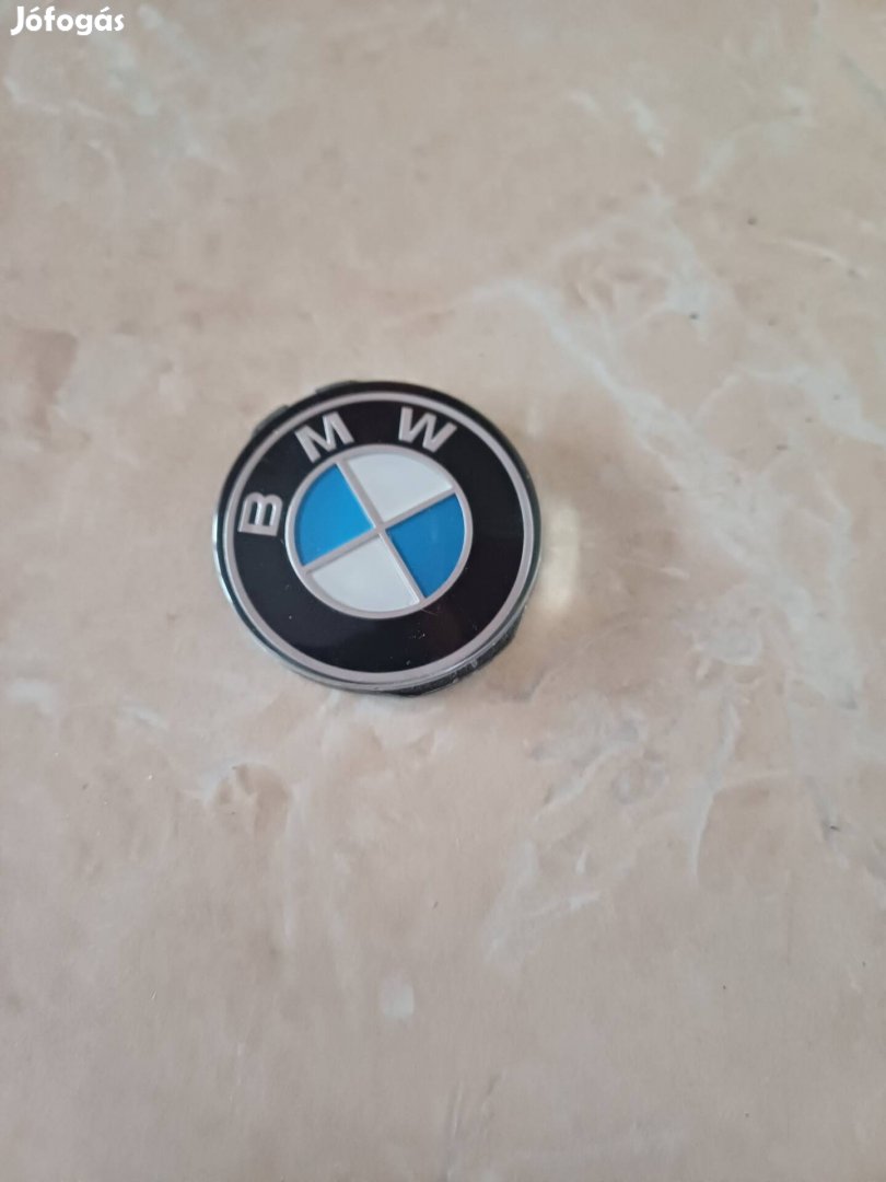 Bmw felirat-embléma.