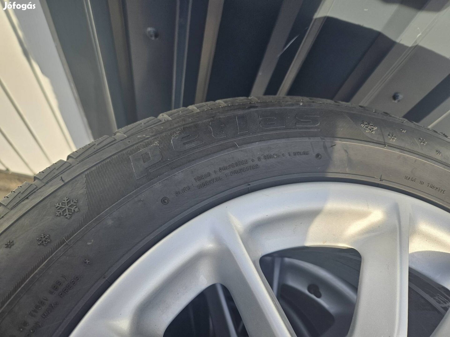 Bmw gyári alufelni 16" + téligumi 