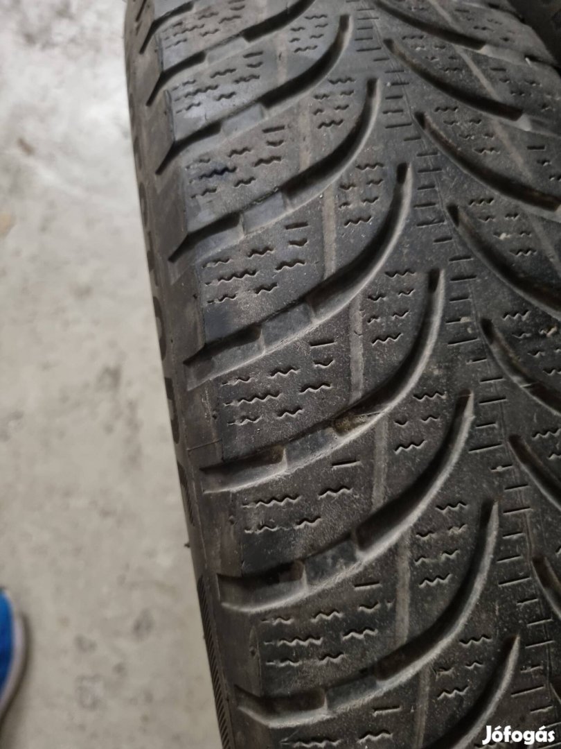 Bmw i3 téli gumi 155 / 70 r19