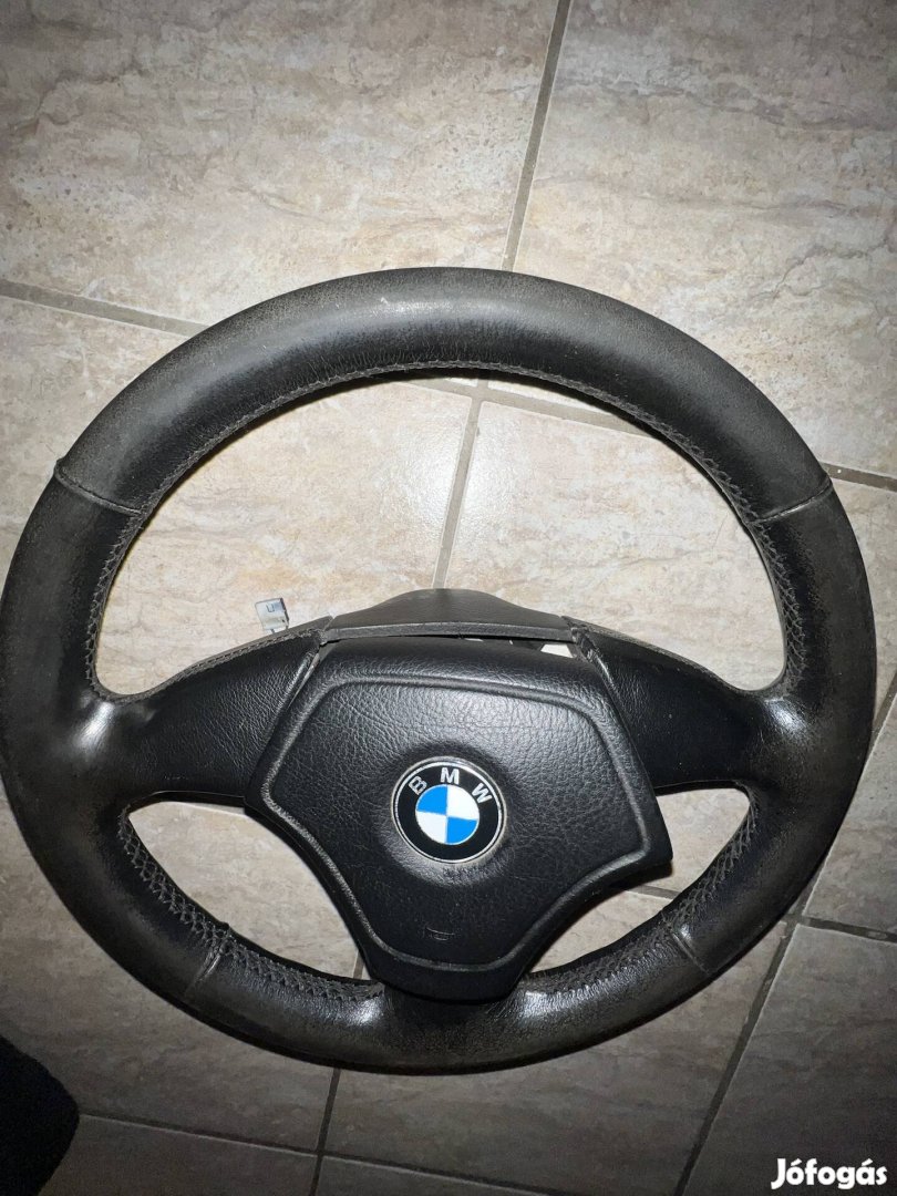 Bmw kormány 