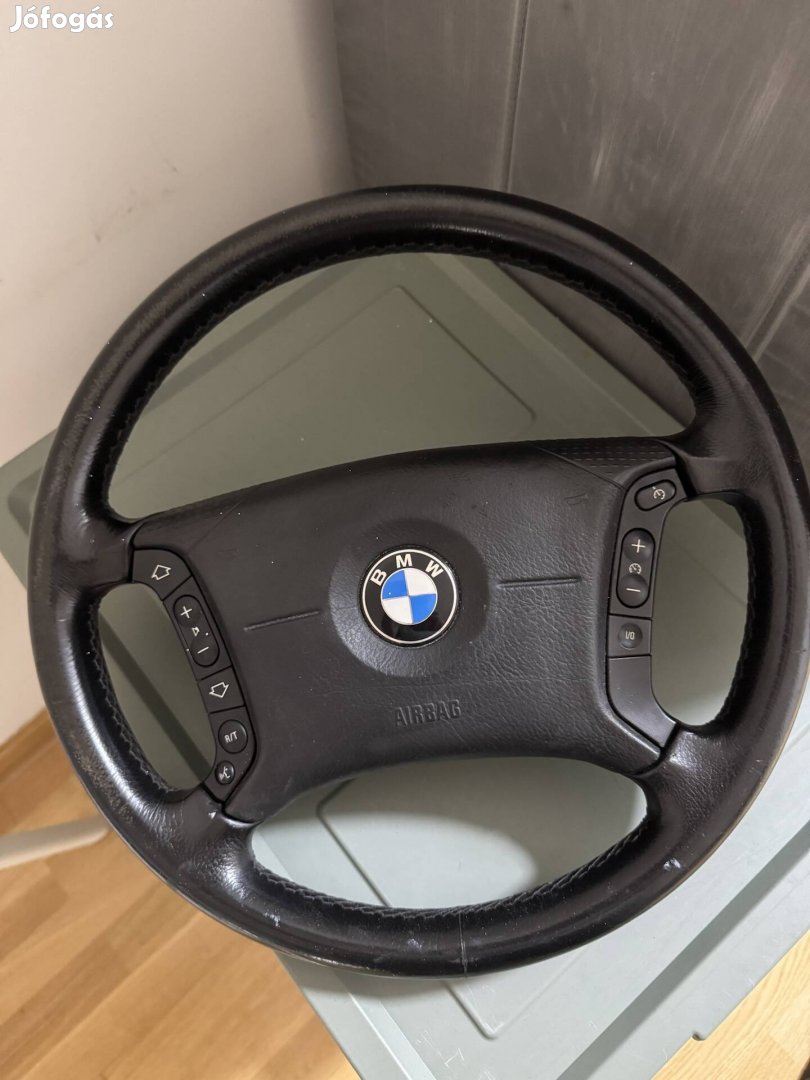 Bmw multikormány