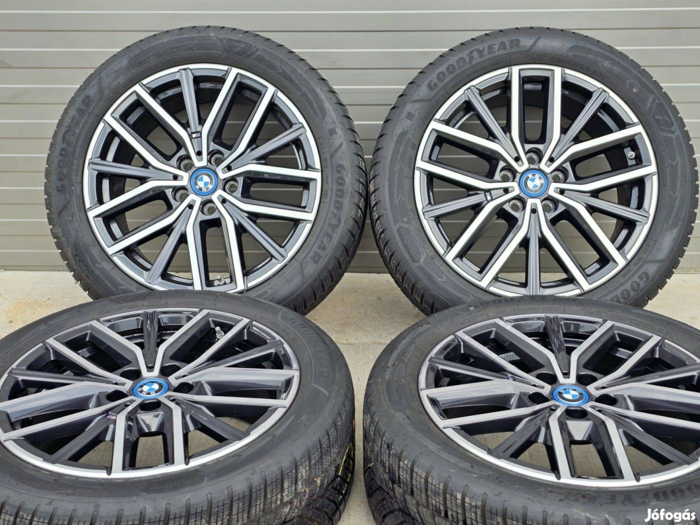 Bmw u06 2AT alufelni 18 felni 5x112 téli gumi