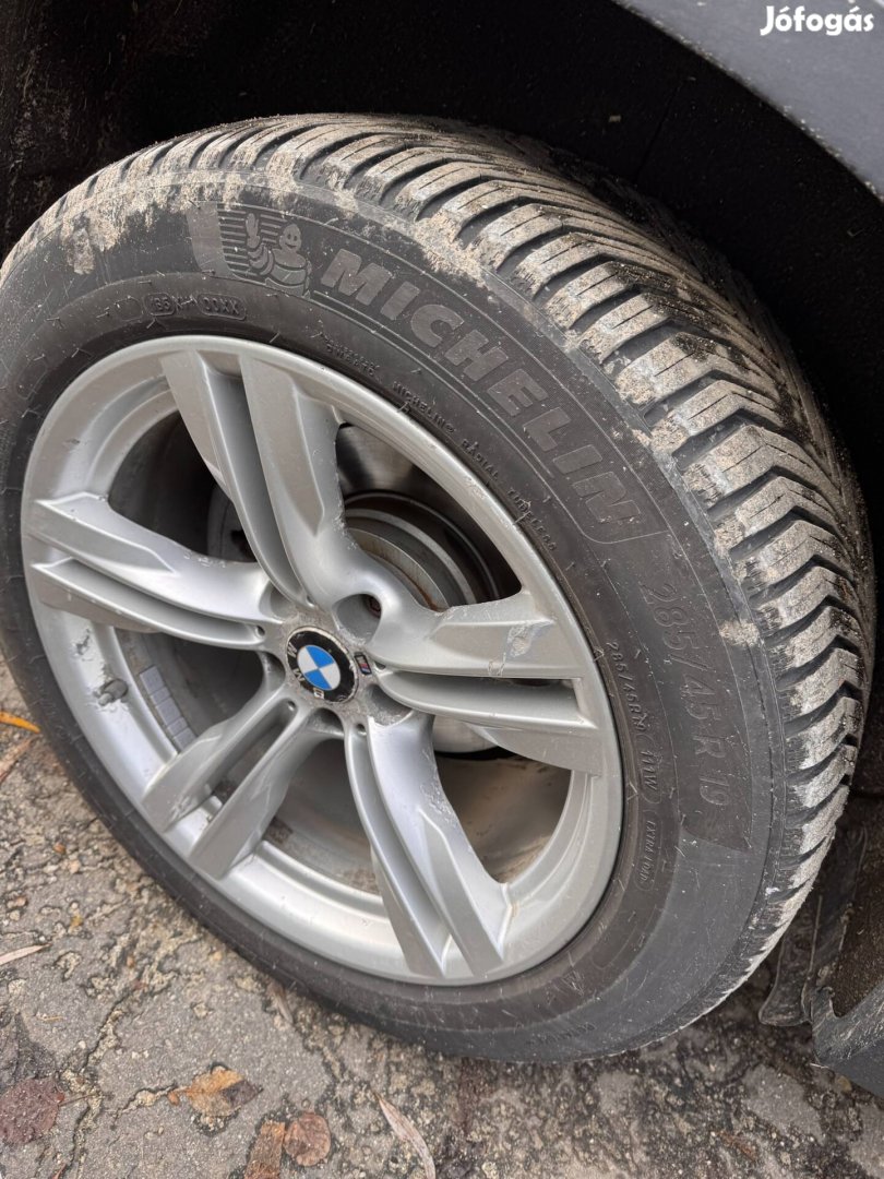 Bmw x5 x6 f15 f16 alufelni négyévszakos újszerű gumikkal 
