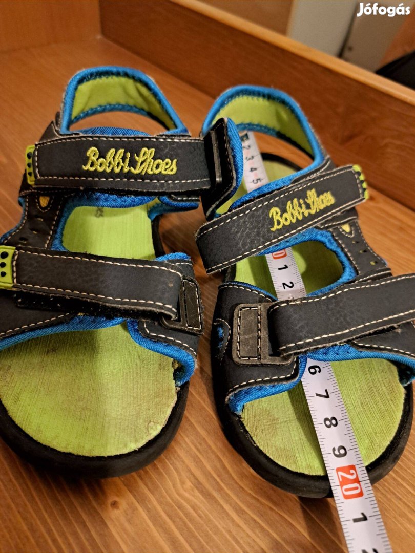 Bobbi Shoe fiú szandál 30-31 bth 20 cm 1 gyerek használta