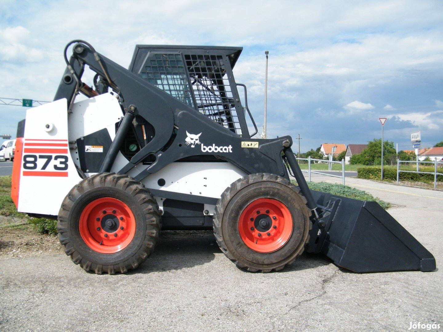 Bobcat873 kompakt rakodó3,3 t