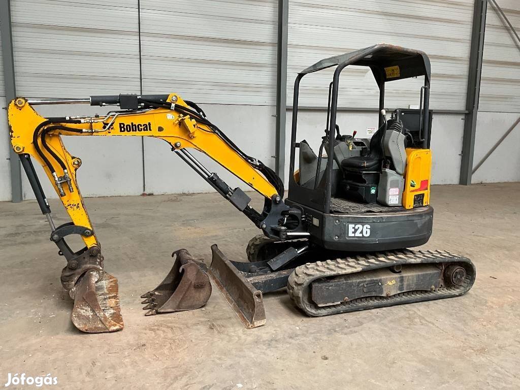 Bobcat E 26 EM / 3.570 h üzemóra / Lízing 20%-tól