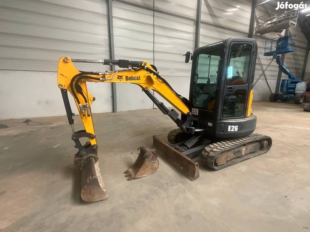 Bobcat E 26 EM / 3.761 h üzemóra / Lízing 20%-tól