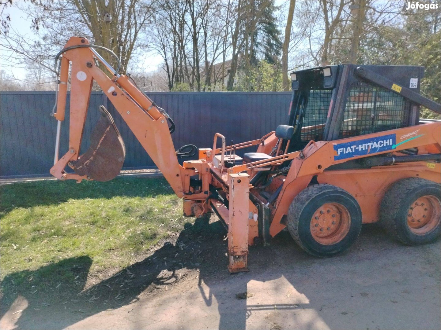 Bobcat Fiat Hitachi SL 45B csúszókormányzású rakodógép