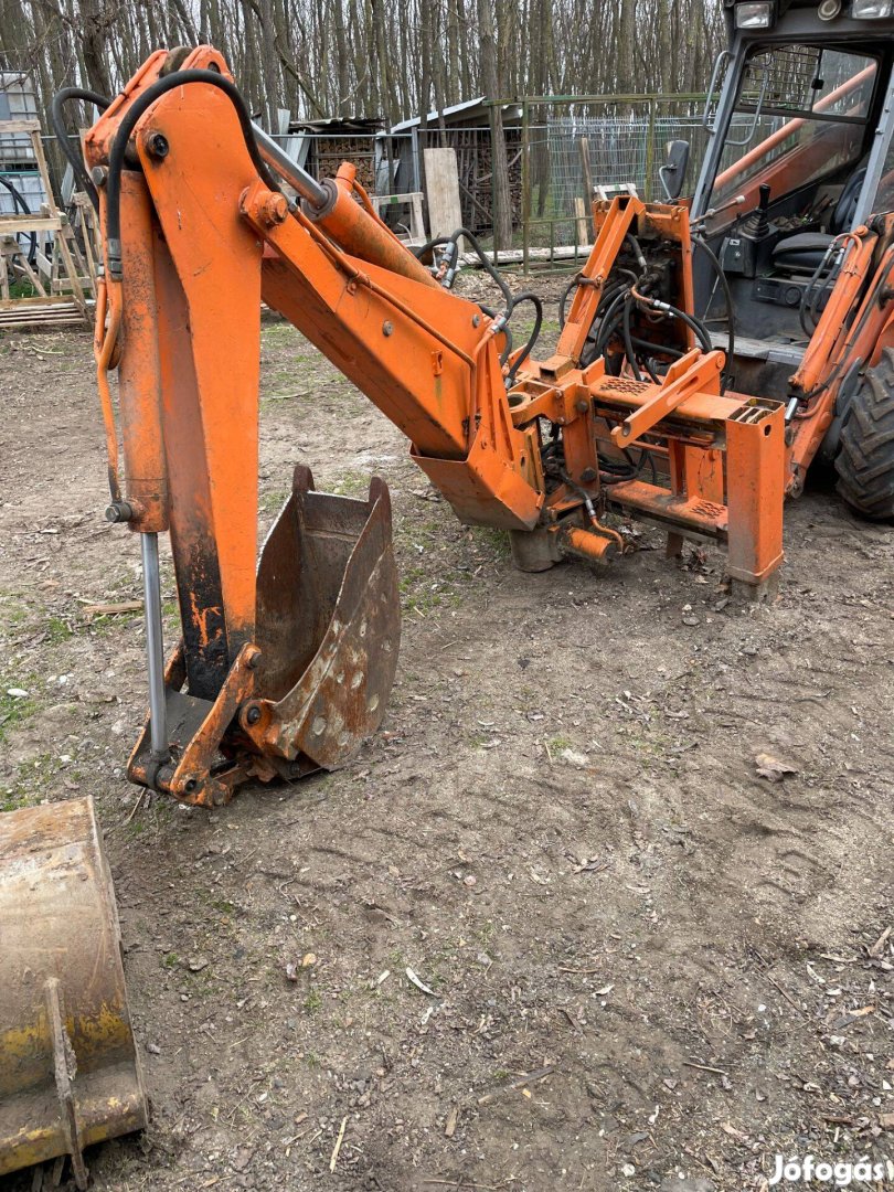 Bobcat Gyári árokásó adapter
