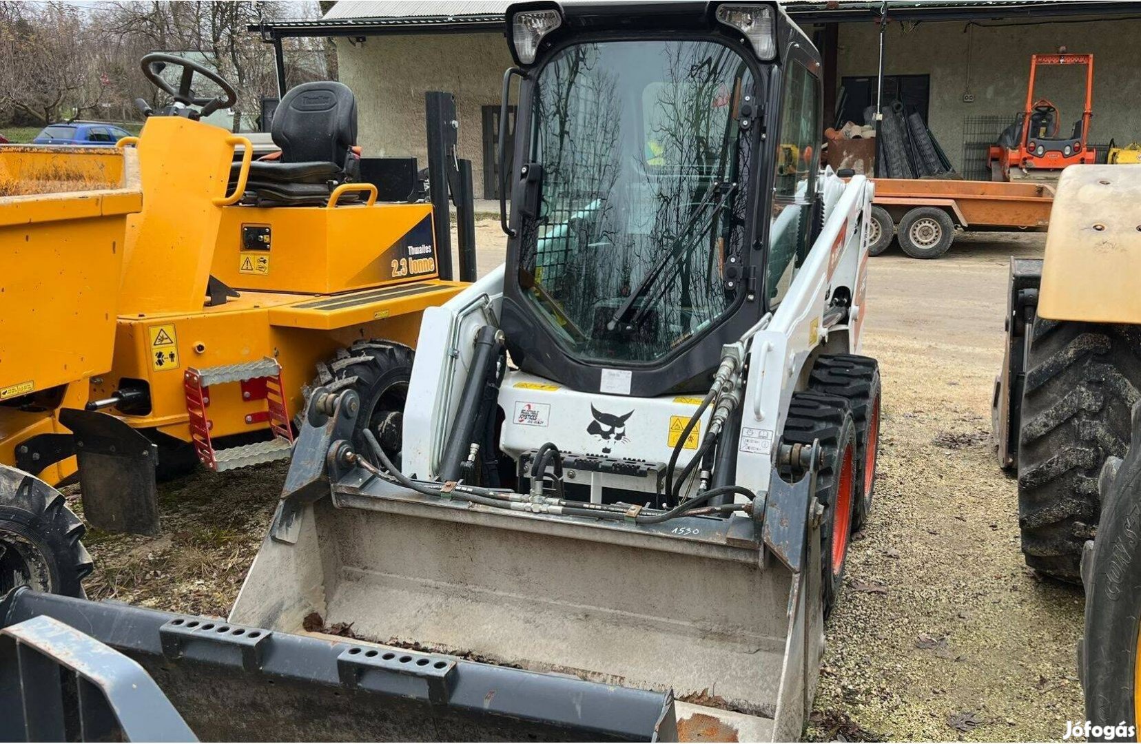 Bobcat S450 homlokrakodó