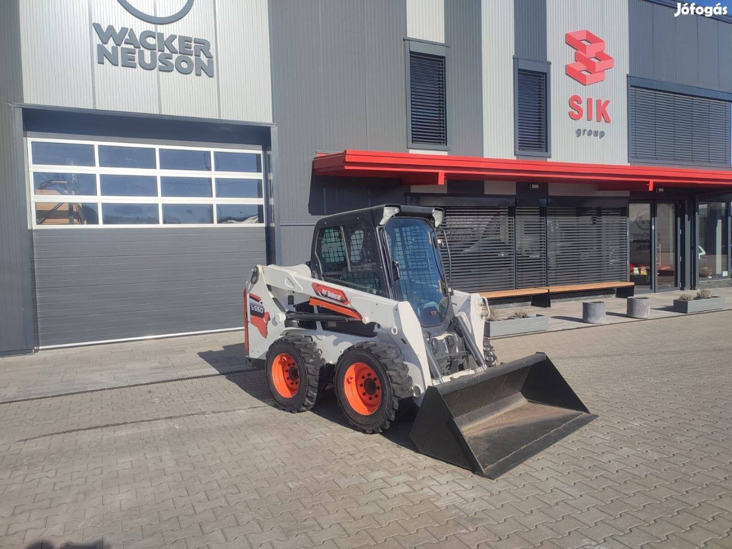 Bobcat S550 homlokrakodó