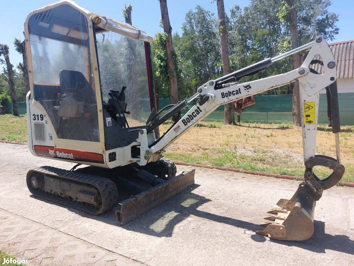 Bobcat- 319 nyomtávszélesítős 