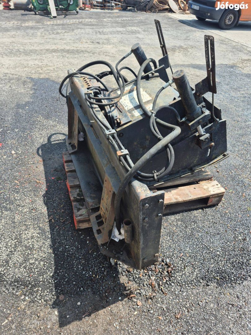 Bobcat aszfaltmaró adapter
