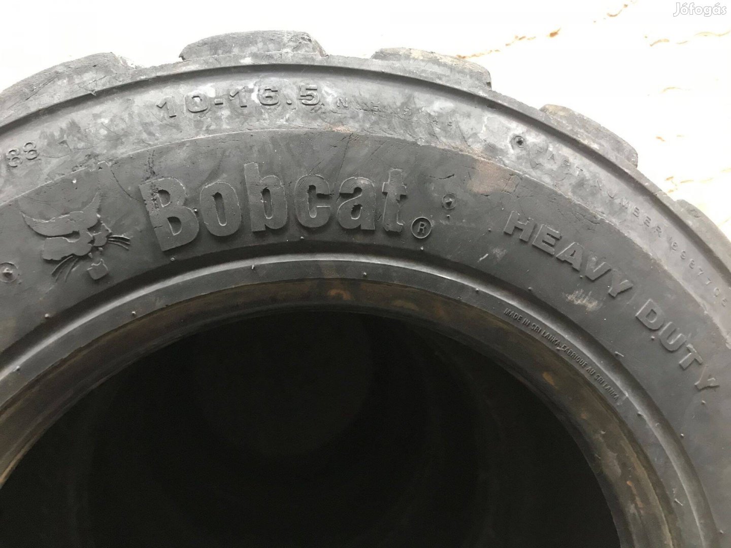 Bobcat gyári gumi 10-16.5