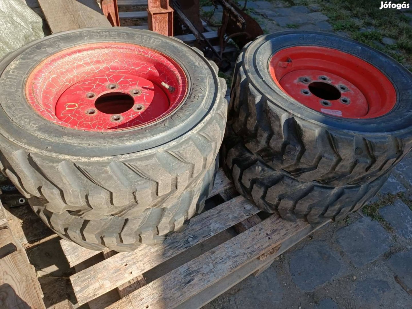 Bobcat pótkerék 27-8.50-15
