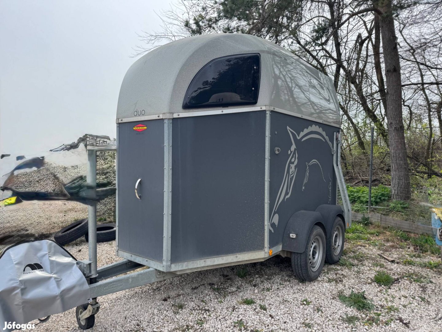 Böckmann Duó lószállító eladó műszakival, újszerű állapotban