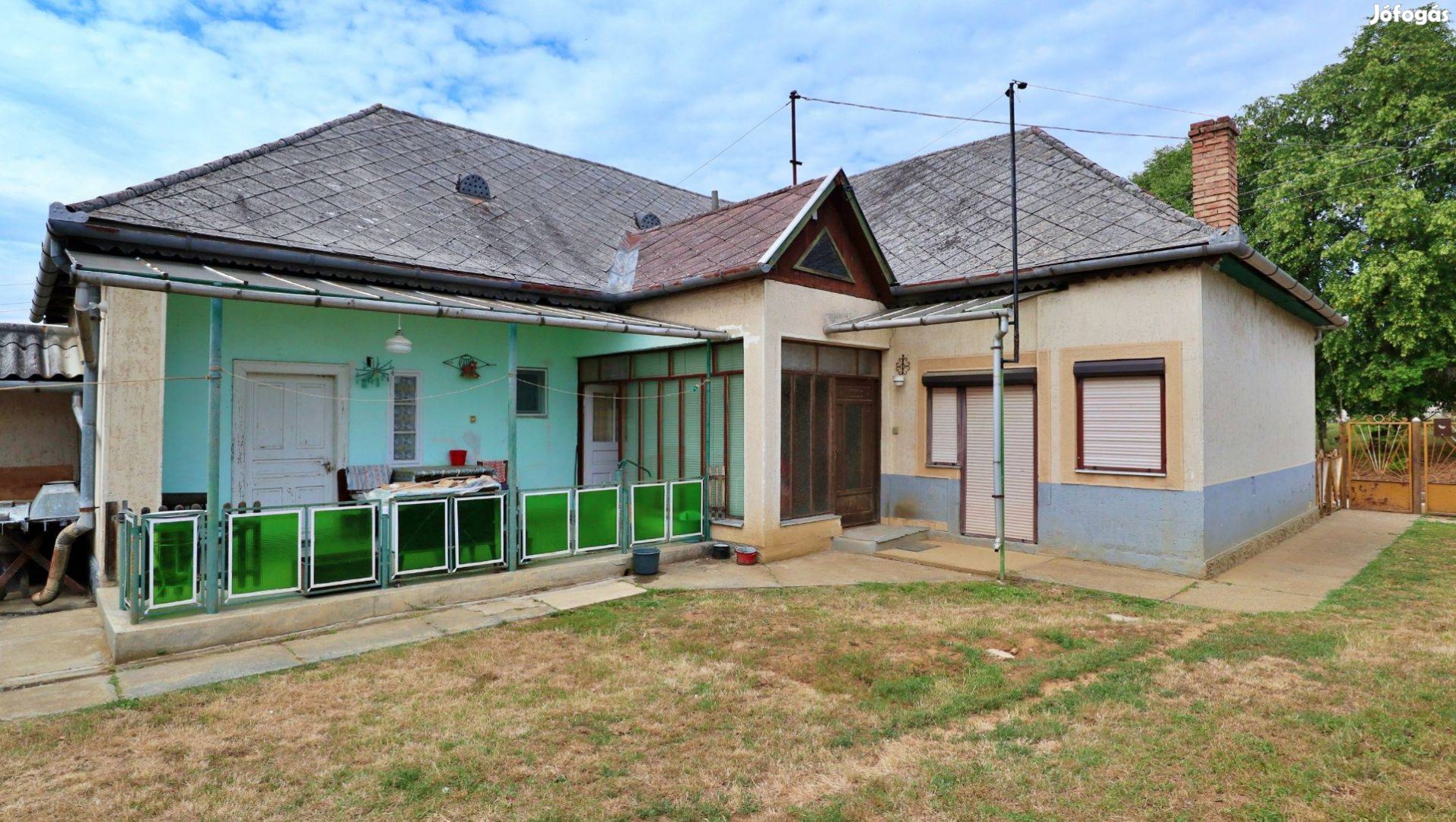 Bodonyban, Csendes, aszfaltozott utcában 103 éves családi ház eladó