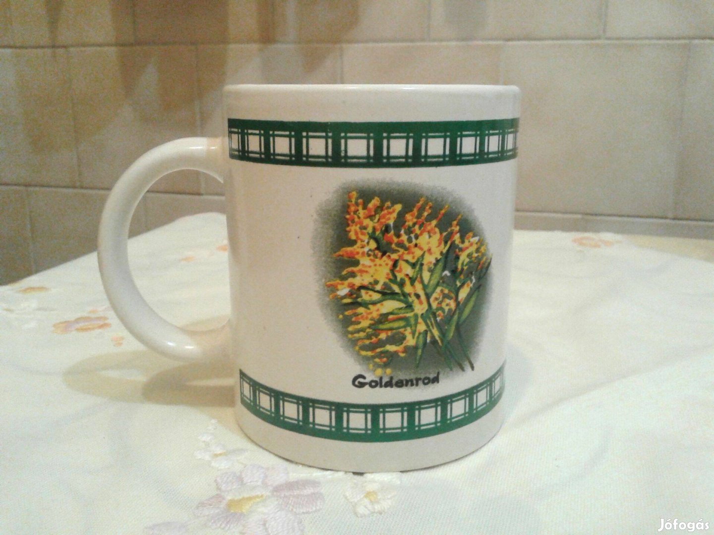 Bögre aranyvessző mintával masszív, kőporcelán