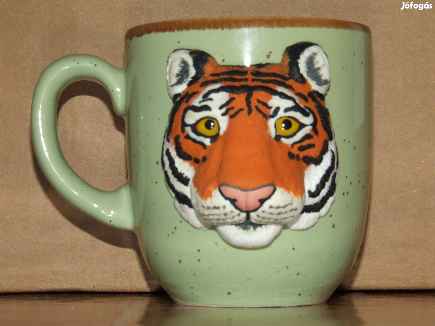 Bögre pohár tigris mintával