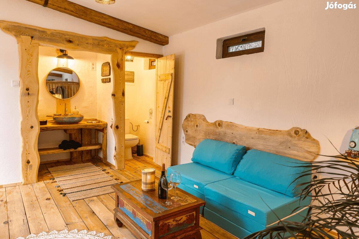 Boldogkert szállásutalvány