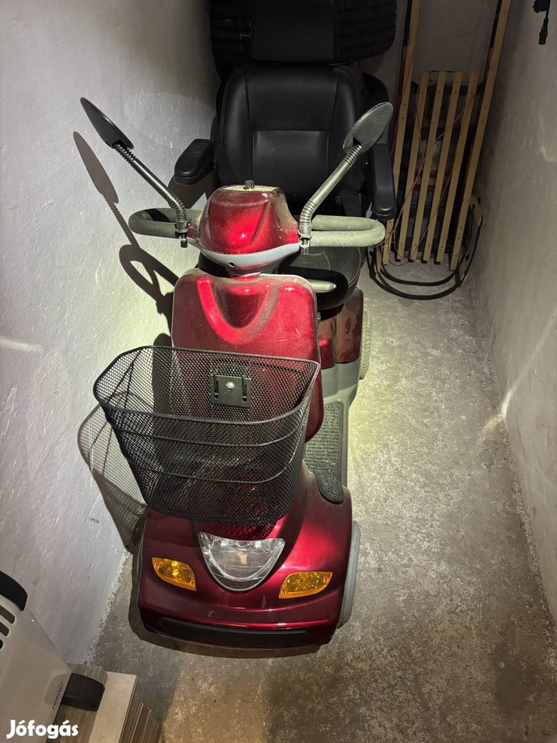 Bolero PF2S moped autó