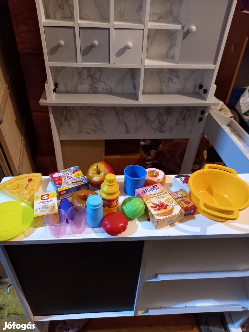 Boltos játék kiegészítőkkel, Lupilu eladópult , fajáték,