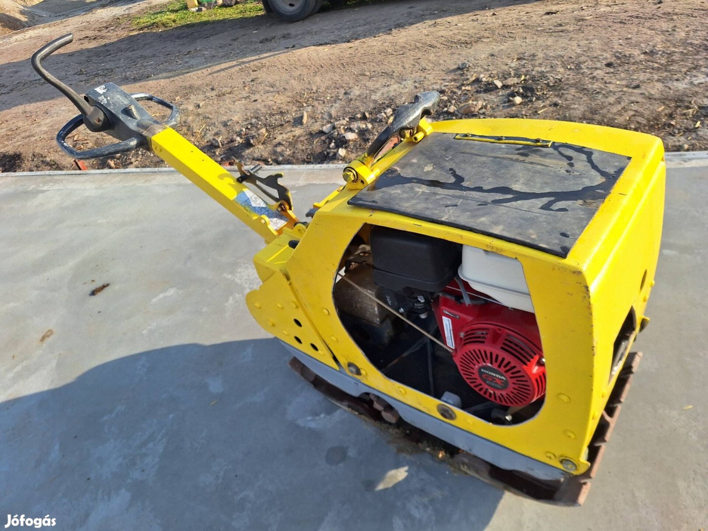 Bomag 400kg lapvibrátor