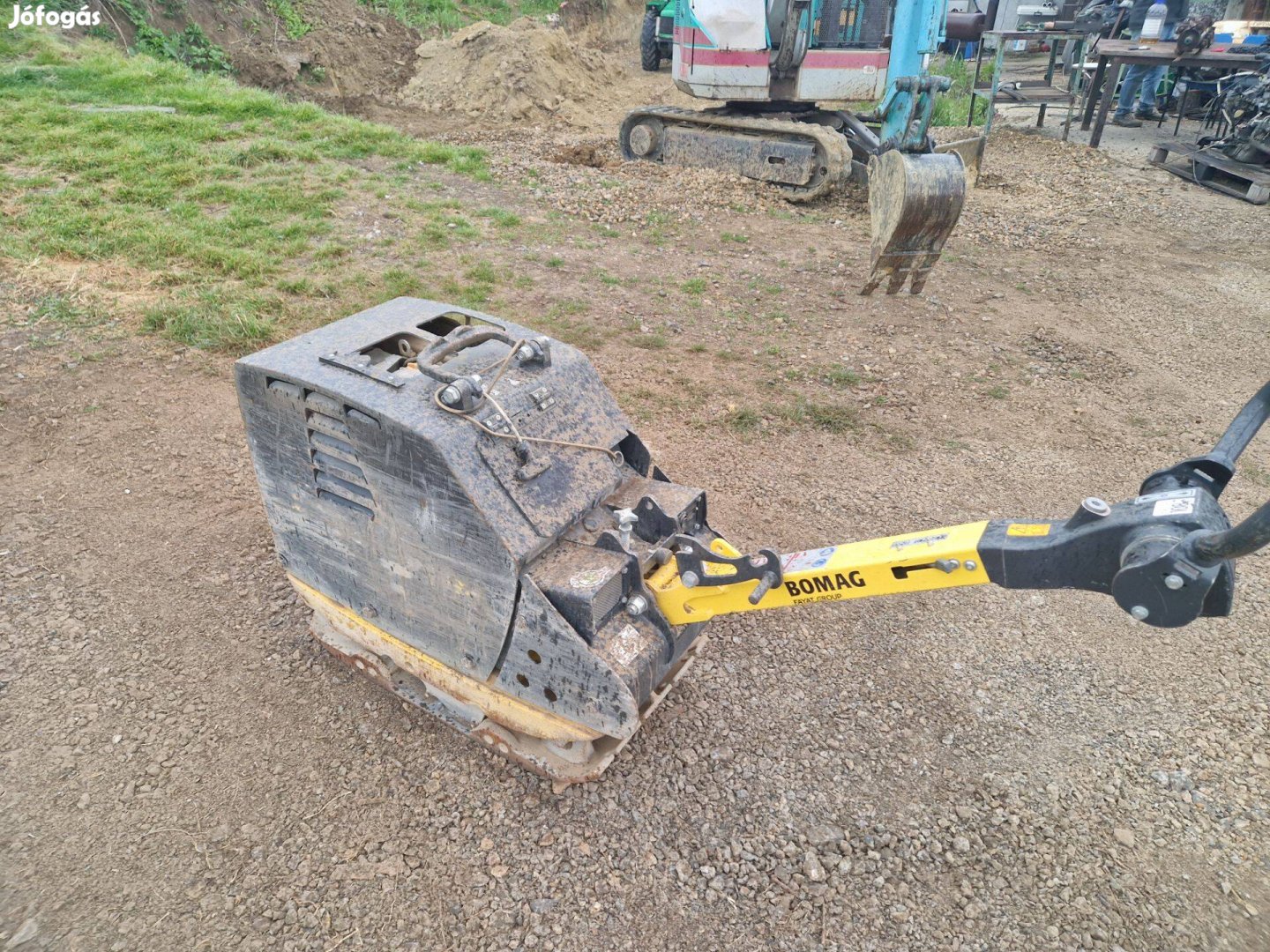 Bomag 400kgs diesel lapvibrator
